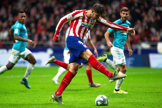 灰熊5连胜送鹈鹕7连败 杨21+11老鹰双杀骑士