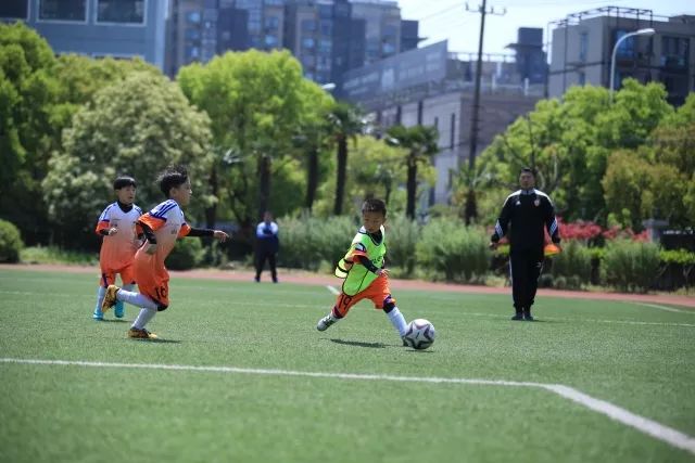 精选大乐透推荐：李焕文中头奖897万！756元擒4等